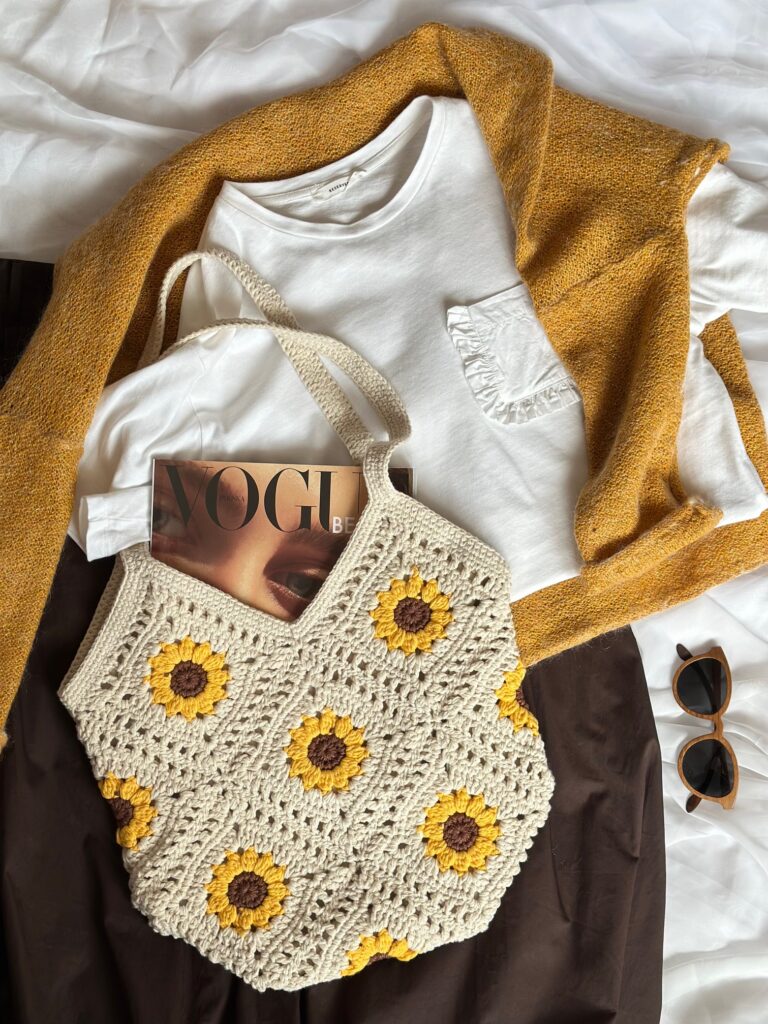 szydełkowa torebka z motywem słoneczników