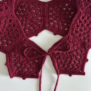 Szydełkowy kołnierzyk w kolorze wina dziergany ażurowy kołnierzyk dekoracyjny w kolorze bordo