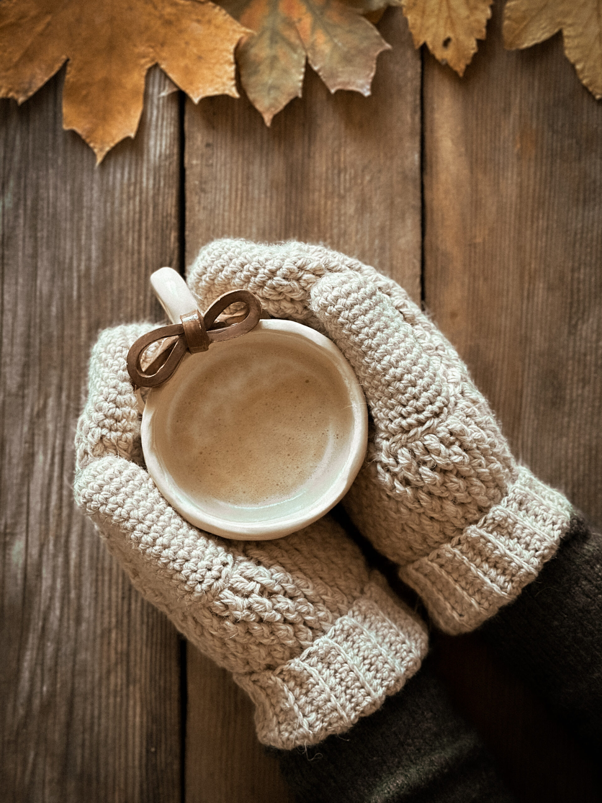 ręcznie wykonane rękawiczki z włóczki mieszanki wełny i alpaki. bardzo ciepłe, rozmiar uniwersalny, nie gryzą