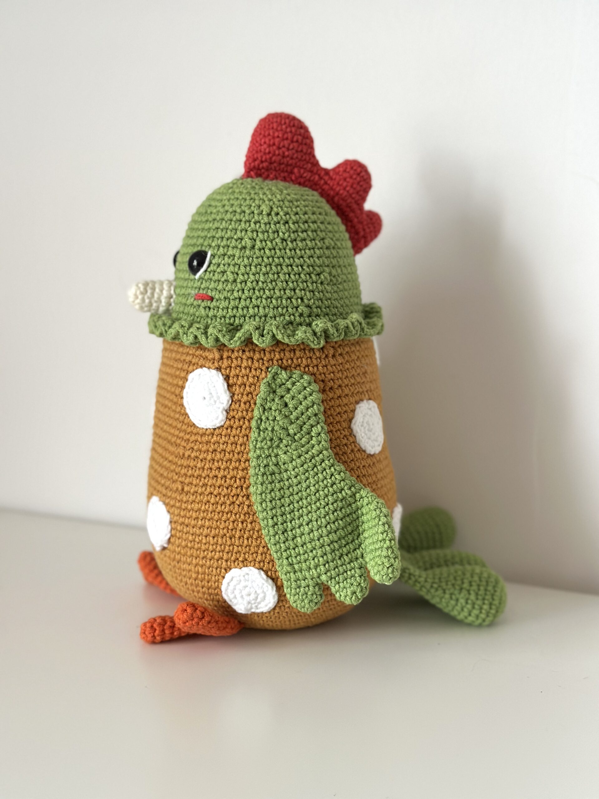 Duża szydełkowa kurka Hela 25cm - obrazek 3